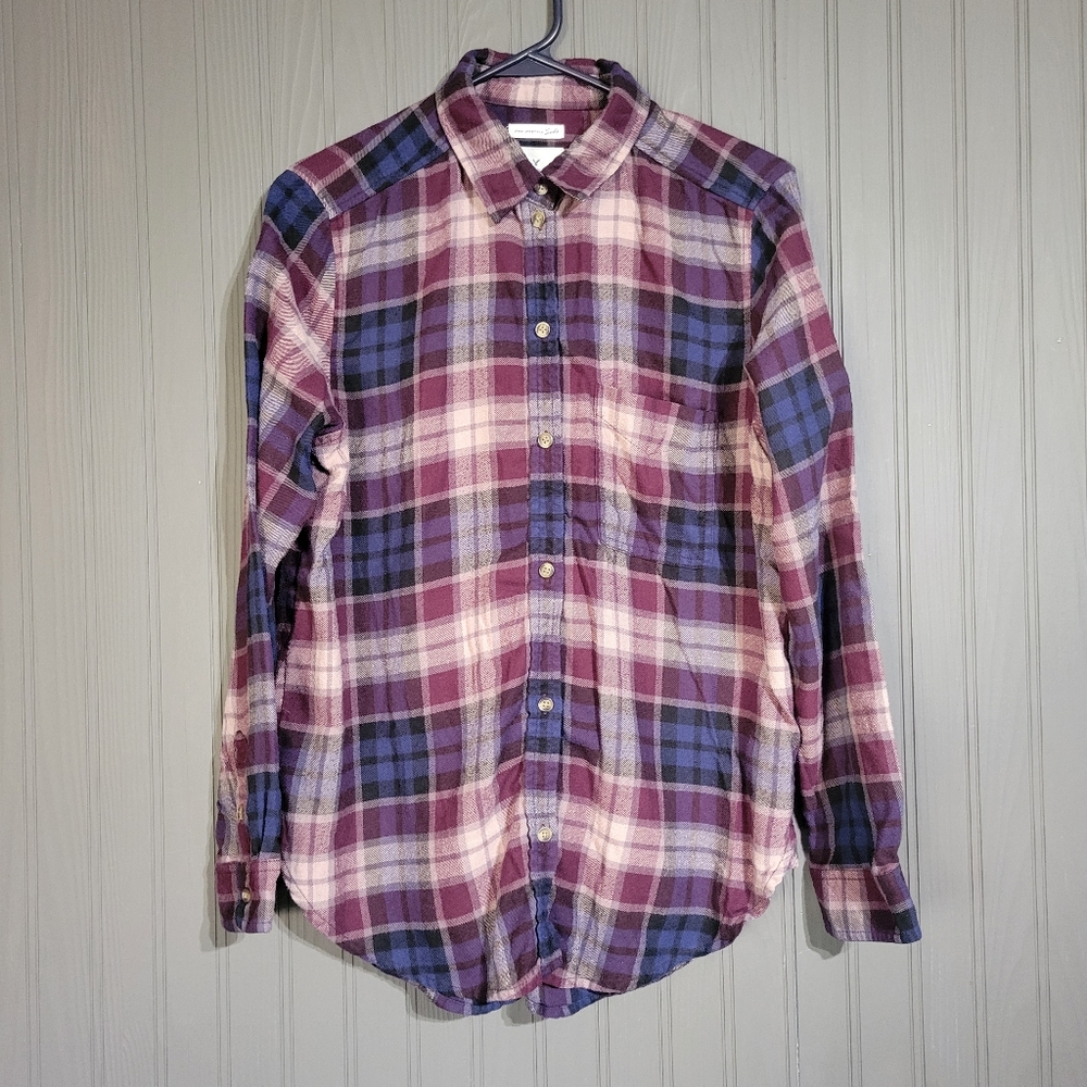 American Eagle Flannel Button Down Shirt Boyfriend Fit Purple Plaid Women's L